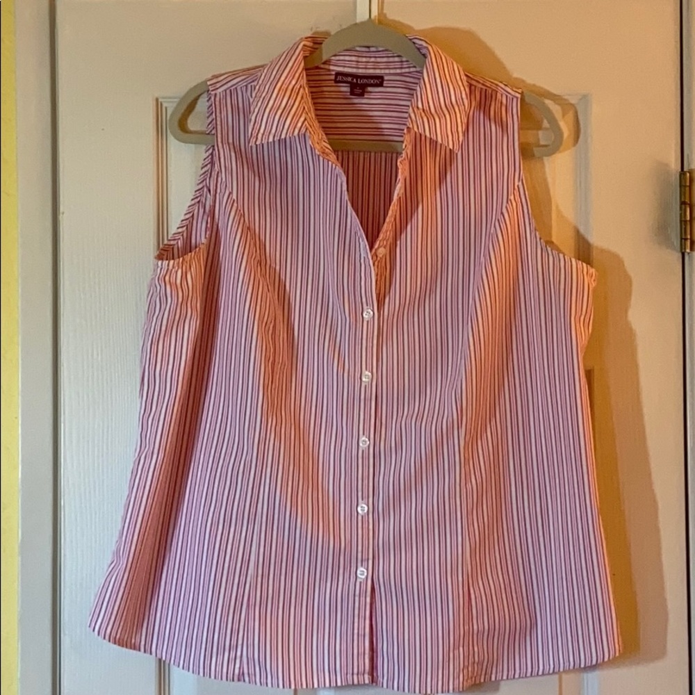 Sleeveless camp shirt